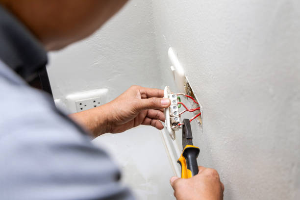 Best Electrical Repair Services  in Rockton, IL